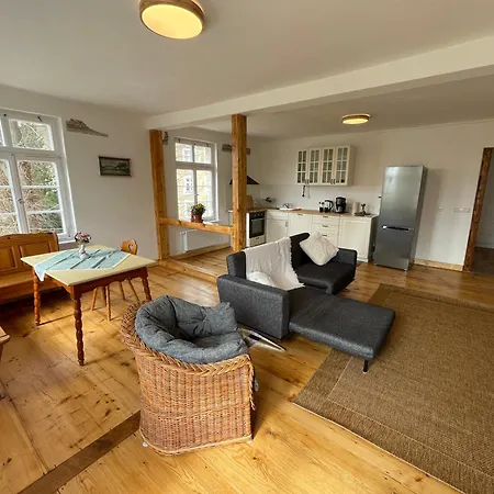 Cozy In A Historic House Lägenhet